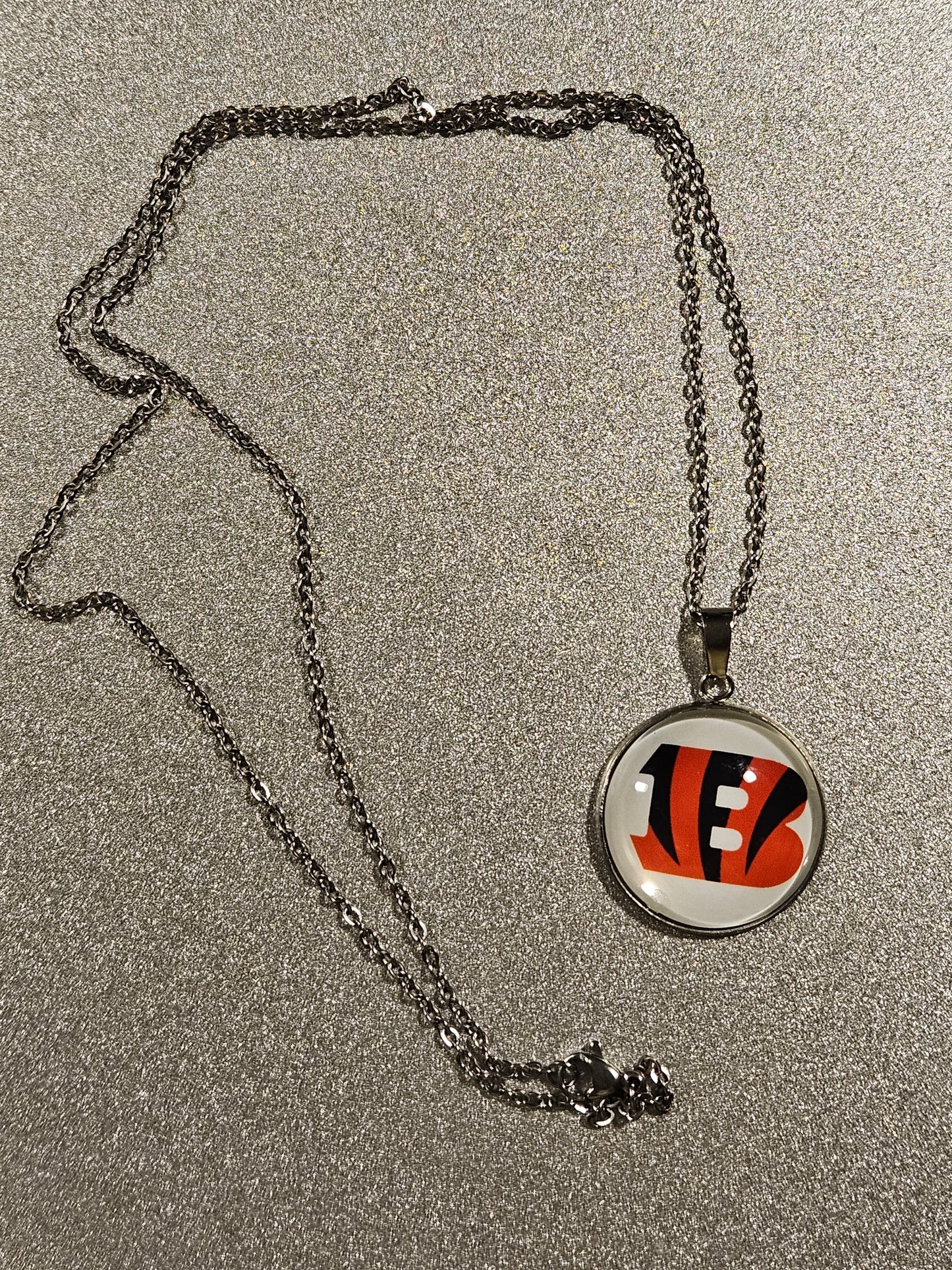 Sport Pendant Necklace | Favorite Team | Football | College